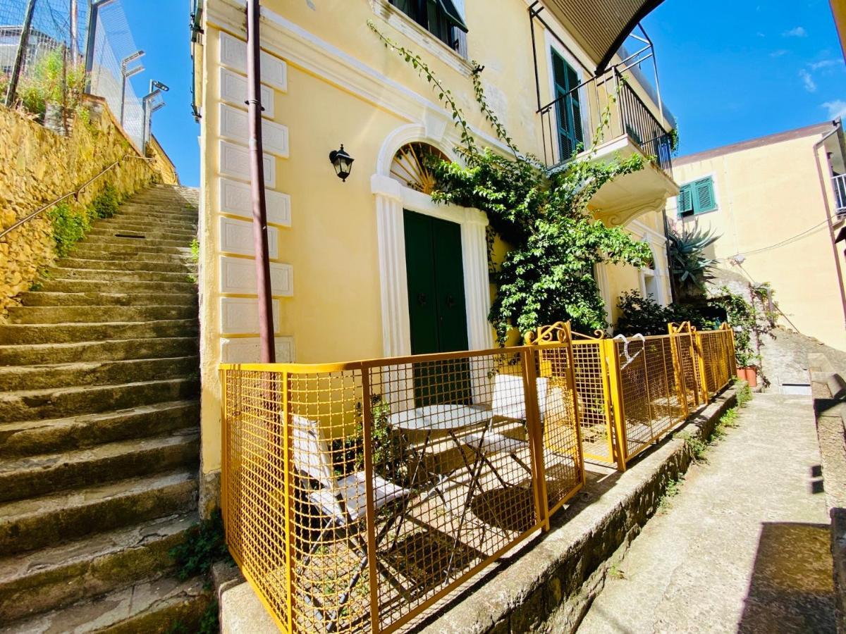 Al Castello Apartman Riomaggiore Kültér fotó